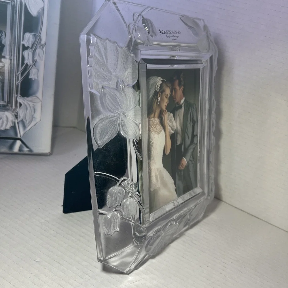 Vintage Wedding anniv Glass Leaf Frame by Home Beautiful Crystal Harmony New F12
